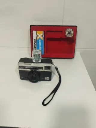 Cámara Kodak Instamatic 77X Vintage
