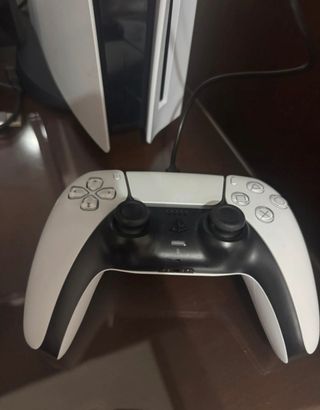Consola PS5 con 5 juegos