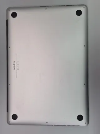 Apple MacBook Pro A1398 Plata