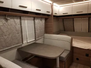 Caravana Knaus Sport 500 QDK Silver Selection