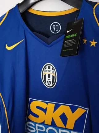 Camiseta Fútbol Retro Juventus. Talla XL