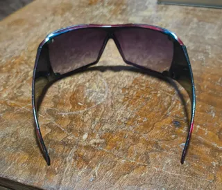 Gafas de sol Evaney moradas y rojas