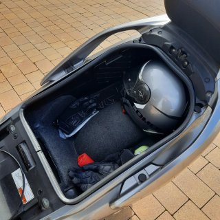 Suzuki Burgman 400