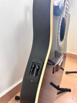 Guitarra Electroacústica Azul Rochester