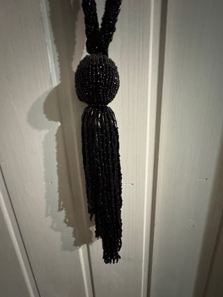 Recoge cortinas pedrería negro