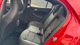 MERCEDES-BENZ GLA 200d AUT. AMG