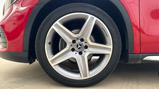 MERCEDES-BENZ GLA 200d AUT. AMG