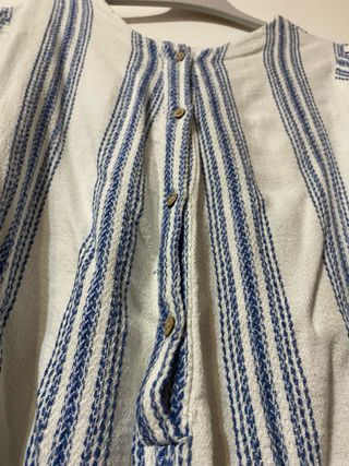 Mono corto rayas azules y blancas