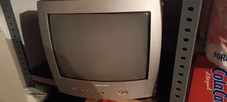 Televisor Berthen 14 Gris Antiguo