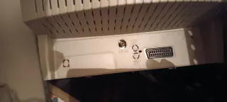 Televisor Berthen 14 Gris Antiguo