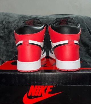 Air Jordan 1 High Talla 41 Nuevas Caja