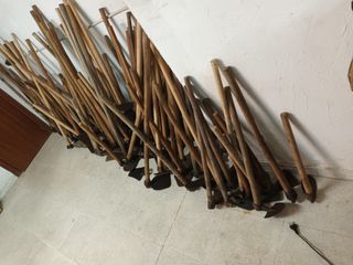 Lote 120 Azadas, para antigüedad y para trabajar