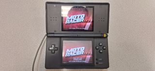 Nintendo DS Negra con cargador