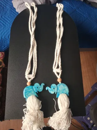 Fermatende Elefante Pietra e Legno