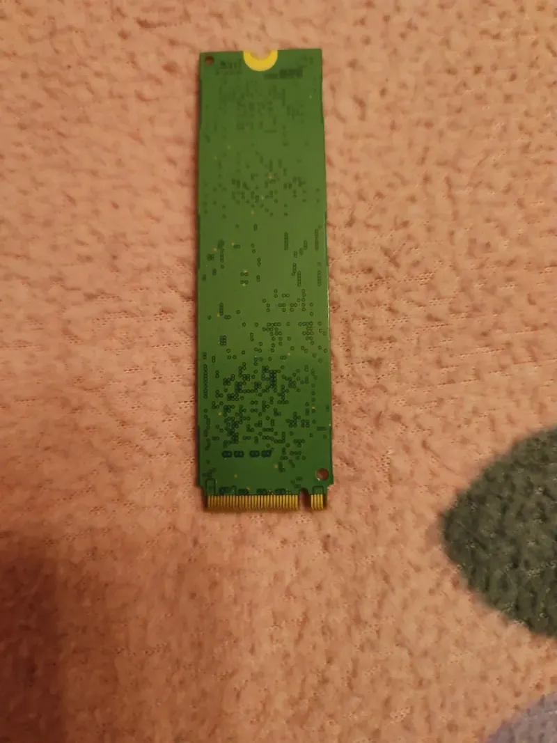 Lote de cuatro SSD M.2 NVMe Samsung 256GB afbeelding 2