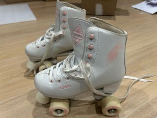 Patines 4 ruedas niña blancos talla 36