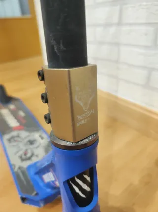 Patinetes Bestial Wolf Azul y lila