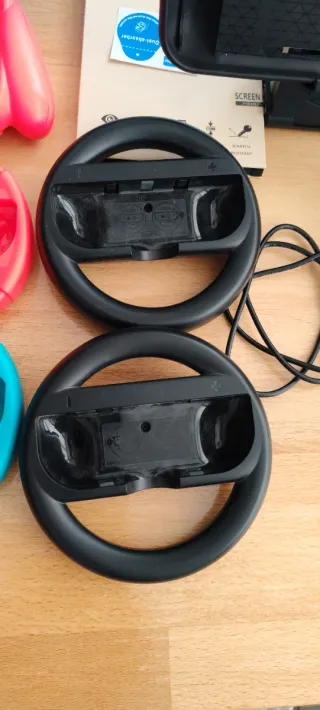 Accesorios Nintendo Switch: Mandos, Volantes y Más