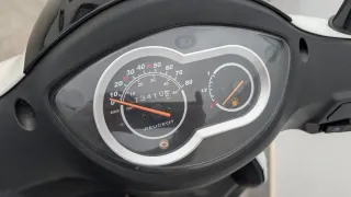 Peugeot Tweet Blanca