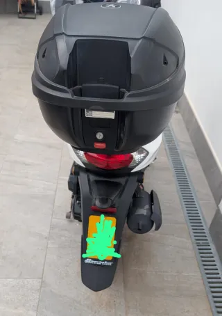 Peugeot Tweet Blanca