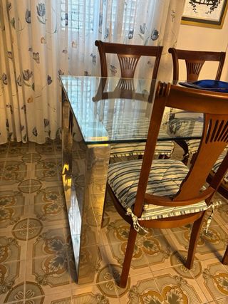 Mesa Comedor Cristal y Metal