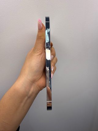 iPhone 14 Pro Max 256GB – Plata – Batería 100%