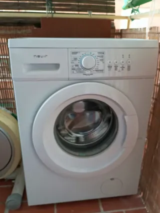 Lavadora blanca