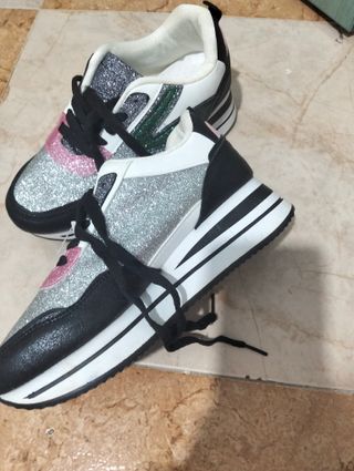 Zapatillas Mix Feel plateadas y rosas talla 39