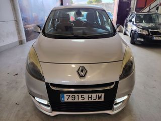 Renault Scenic 2012