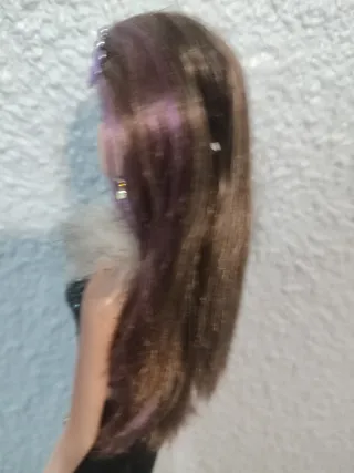 Barbie antigua morada