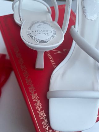 Sandalias René Caovilla Blancas, de piel, 8 cm.