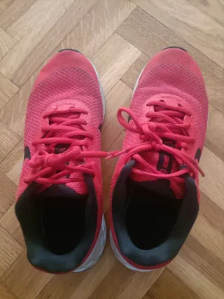 Zapatillas Nike niño rojas