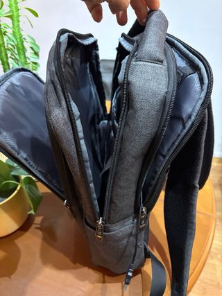 Mochila para portátil gris
