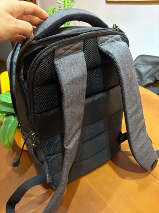 Mochila para portátil gris