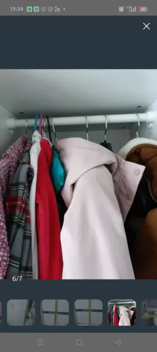 Armario blanco de madera