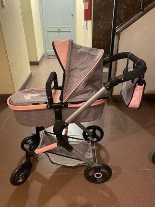 Carrito de juguete rosa y gris