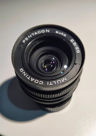 Pentacon MC auto 29mm F2.8 M42 buono