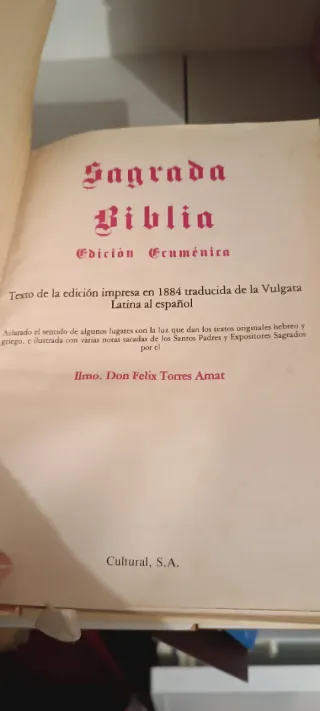 Libro la Sagrada Biblia