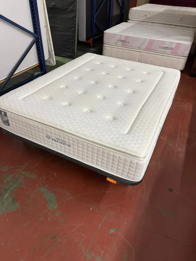 Cama 150x190, BASE Y COLCHÓN SILVER TOPPER