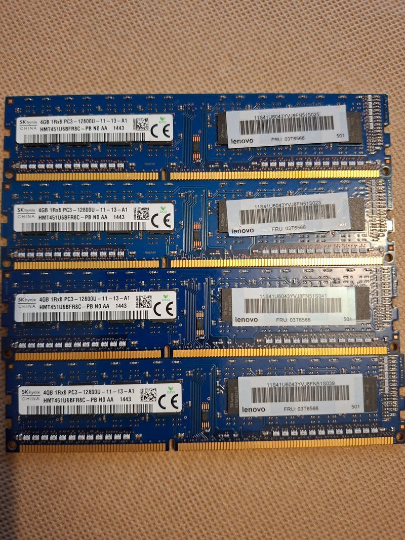 4x Modulo RAM 4GB DDR3 PC3L SK Hynix