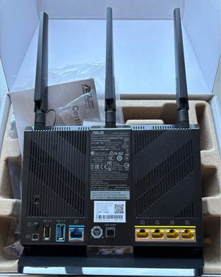 Router Asus RT-AC86U Gigabit Dual Band