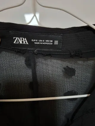 Blusa semitransparente de Zara