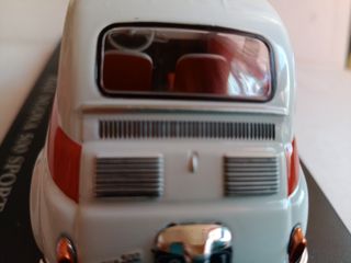 Fiat Nuova 500 Sport 1959 Scala 1/24
