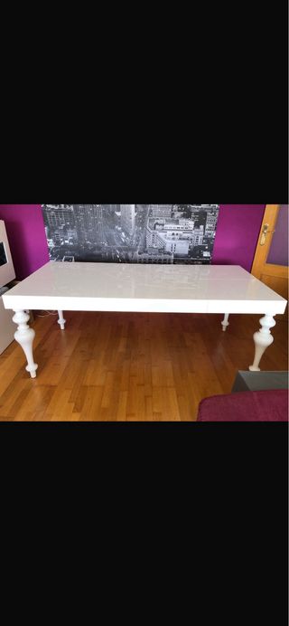 Mesa de comedor extensible blanca
