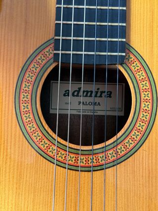 Guitarra Admira Paloma