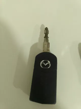 Llave Mazda