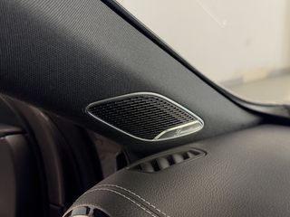 MERCEDES A35 AMG PERFORMANCE/BURMESTER®FULL EXTRAS