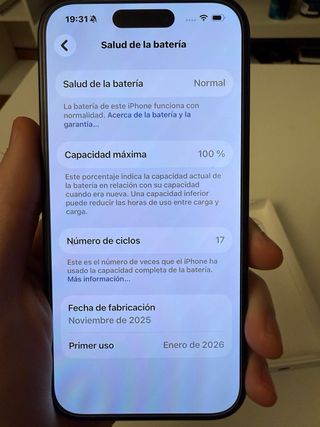 iPhone 16 128GB + 5 Carcasas Gratis