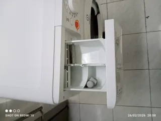 LAVADORA Y  SECADORA Indesit 7+5kg