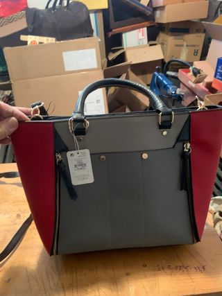 Borsa a mano grigia e rossa